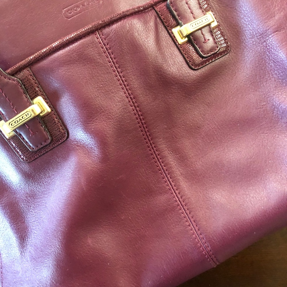 Coach Handbag - Picture 7 of 7